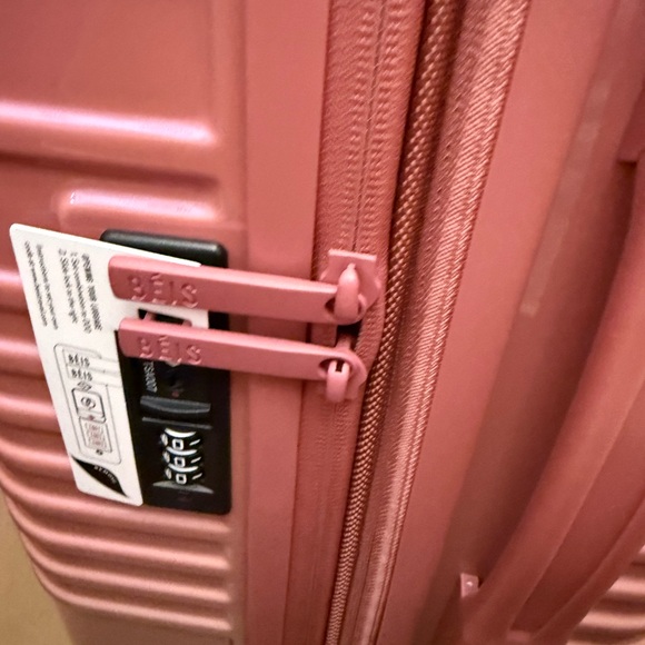 Beis Wicked Pink Carry On Roller - Picture 3 of 10